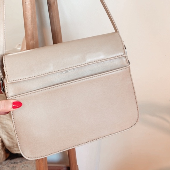 SOLD. Matt & Nat Purse - Picture 4 of 6